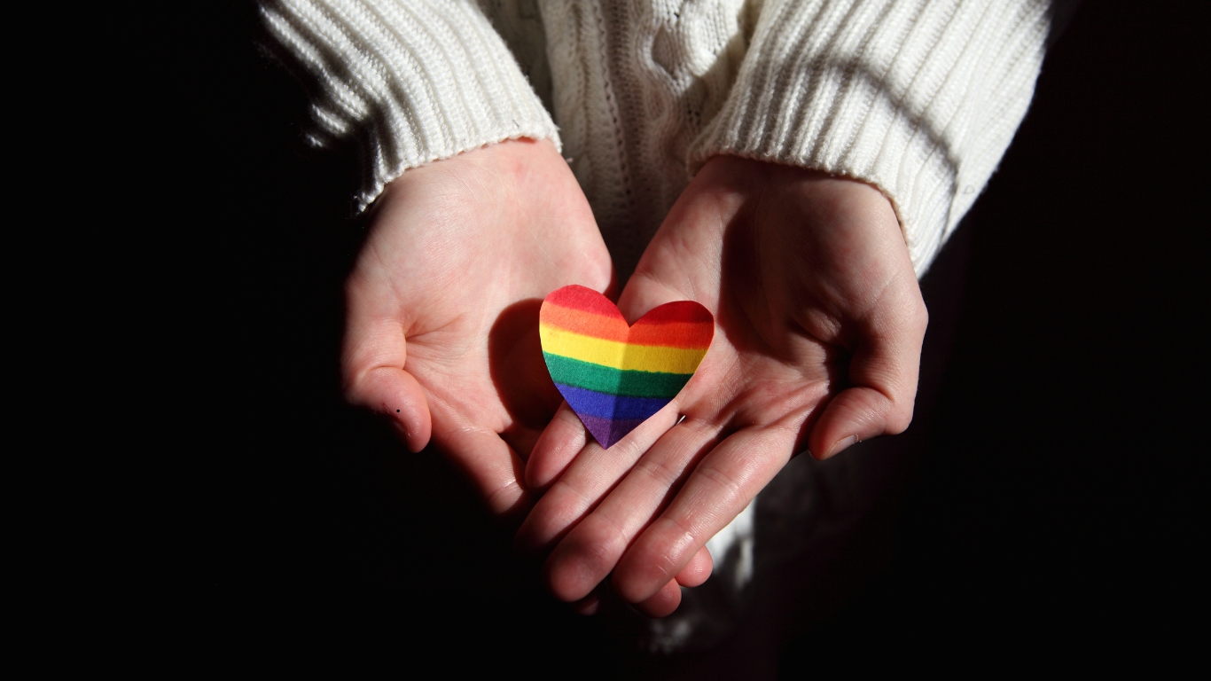 June is packed with important health observances that deserve attention. Here are just a few happening this month: 🧠 Men’s Mental Health Month – Breaking stigma and encouraging vulnerability 🎗️ PTSD Awareness Month – Honoring trauma survivors and promoting healing 🏳️‍🌈 Pride Month – Celebrating LGBTQ+ identities and mental health equity 👨 Men’s Health Week – June 10–16 🟢 PTSD Awareness Day – June 27 Each of these reminds us: mental health is health. Let’s use this month to educate, uplift, and support each other.